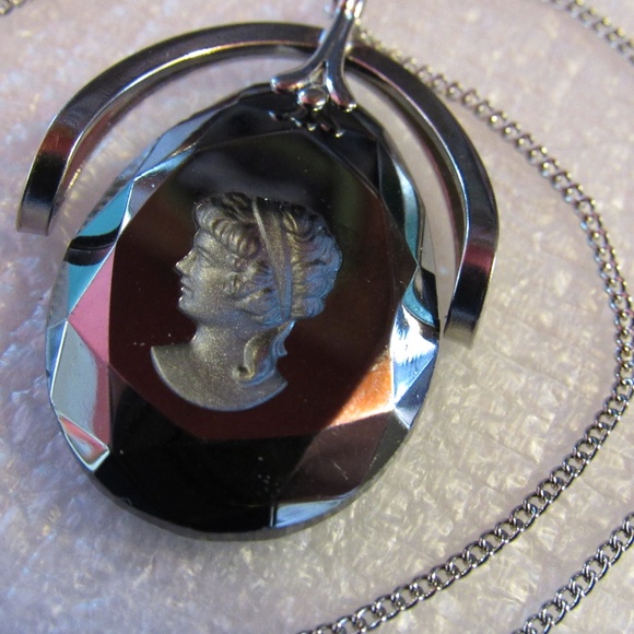 Jewelry - Black Hematite Glass Reverse Intaglio Cameo